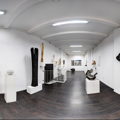 Exposición en el KUNSTRAUM: Selección múltiple - Escultura y escultura